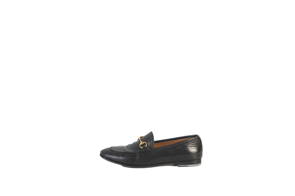 DESAPEGO THASSIA NAVES GUCCI LOAFER COURO BLK