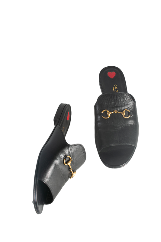 DESAPEGO THASSIA NAVES GUCCI MULE BLACK RECORTE HORSEBIT