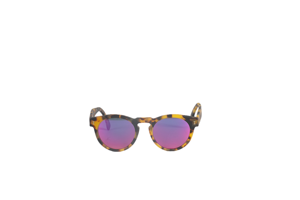 DESAPEGO THASSIA NAVES ILLESTEVA OCULOS LEONARD TURTLE FOSCO LENTE PURPLE