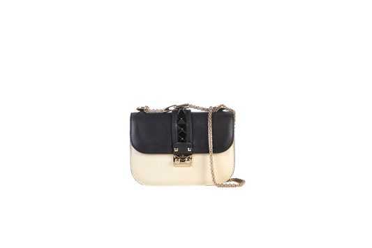 DESAPEGO GABI SILVAROLLI VALENTINO MINI GLAM BLACK AND WHITE