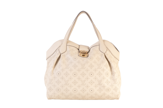 LOUIS VUITTON IVOIRE PERFORATED